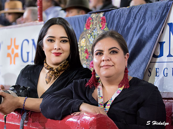 Abril y Natalia, del equipo NTR