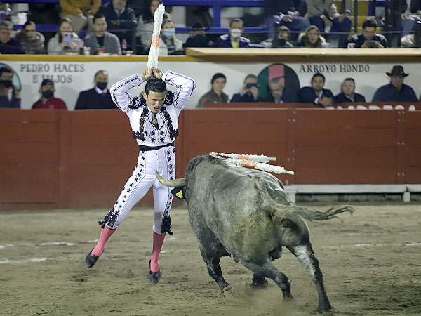 Luciendo en banderillas