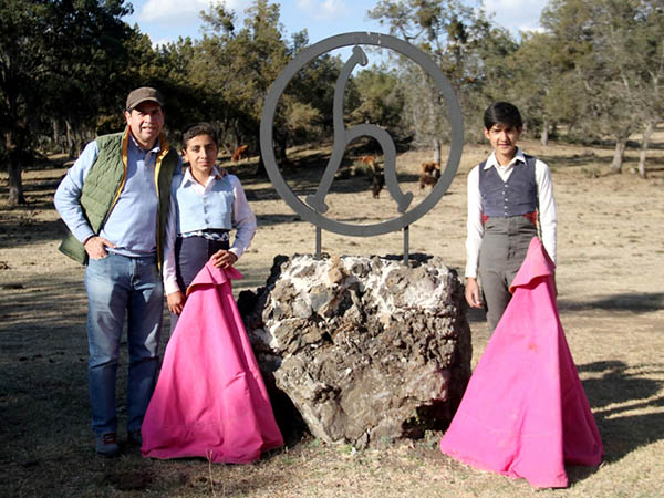 El ganadero, con Marco y Juan Pablo