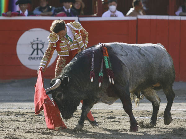 Ferrera, primer espada