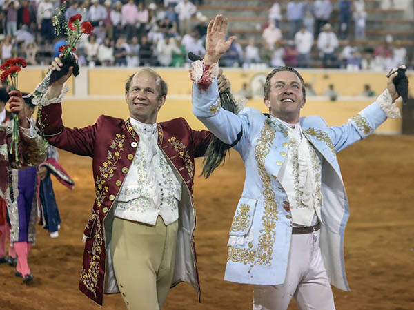 Orejas y rabo a la dupla