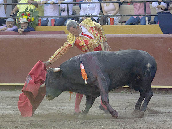 Alargando el brazo