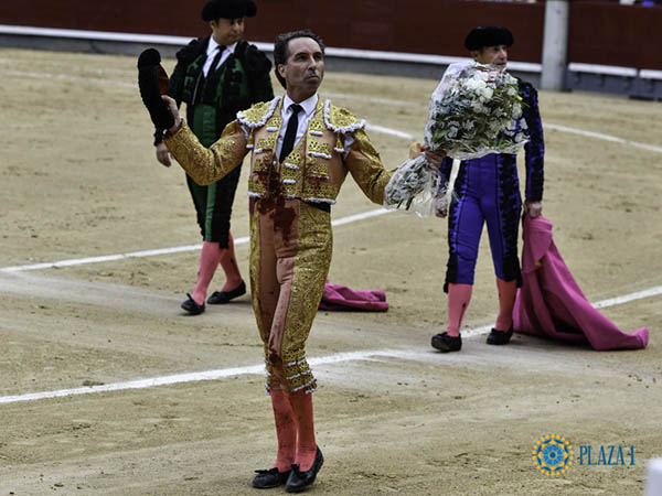 Vuelta, en el cuarto de la tarde