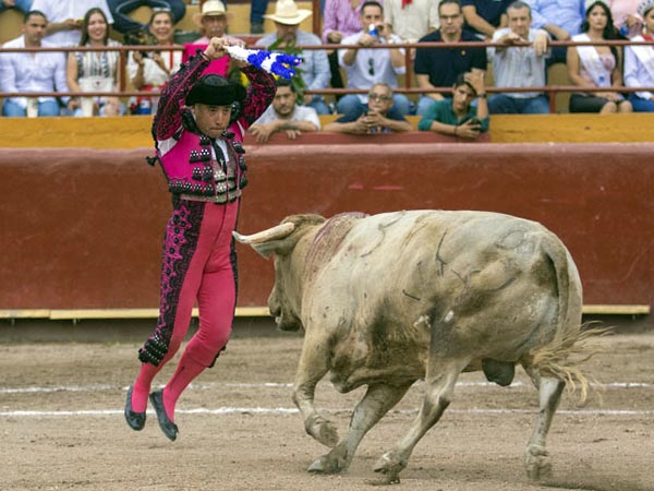 Bricio, jaleado en el par