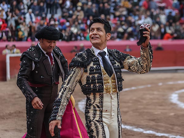 Un trofeo para El Zapata