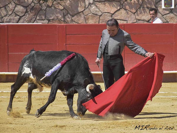 Entregado, por el izquierdo