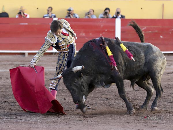 Emiliano abre el festejo