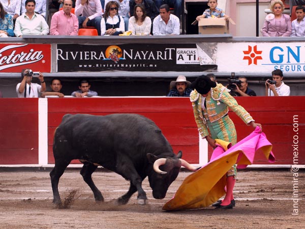 Garibay se abre de capa