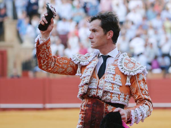 Luque, el nico trofeo de la tarde