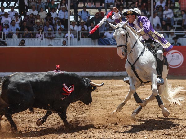 Fauro abre el festejo