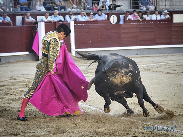 Calita abre el festejo