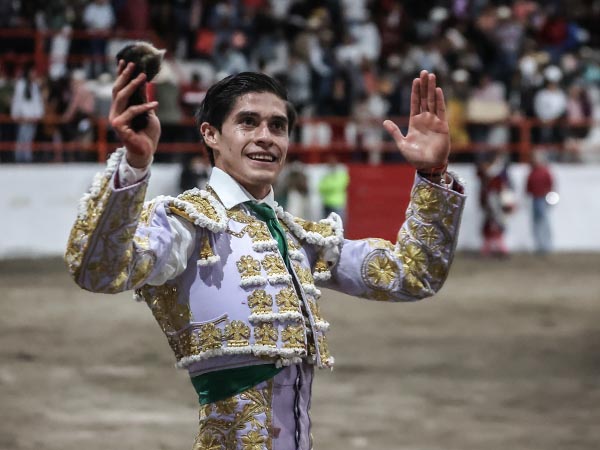 La segunda a la espuerta