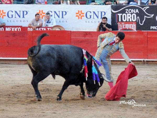 Por el lado zurdo