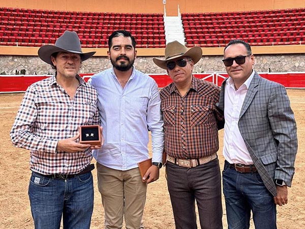 Tienta pblica en la Monumental