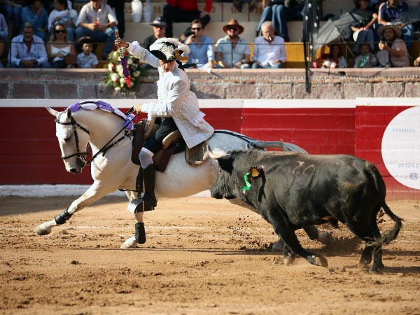 Fauro, rodando al crdeno