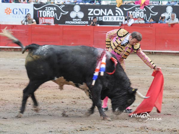 Tanda por el izquierdo