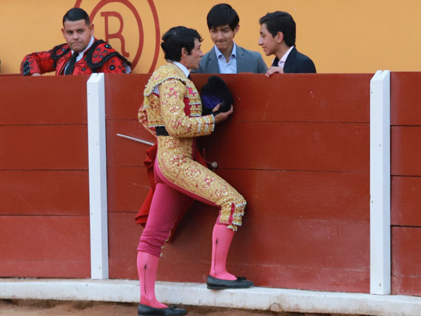 Amigos y toreros