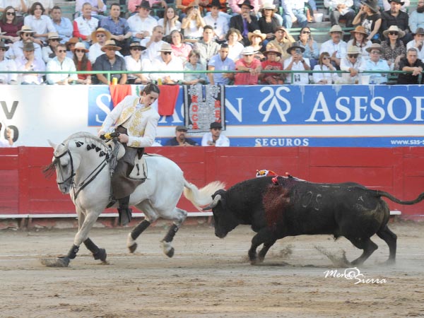 Tarik inicia el festejo