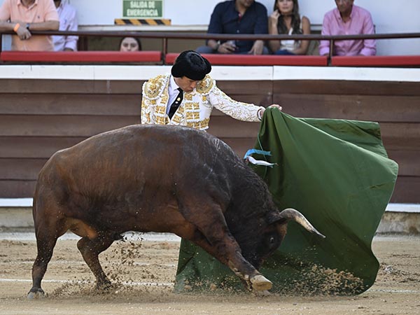 Ferrera abre el cerrojazo