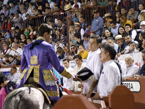 Brindis de amistad