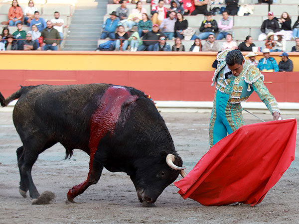 Gran faena al tercero