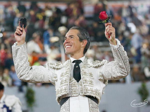 Dos trofeos para Diego