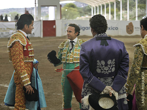 La ceremonia de alternativa