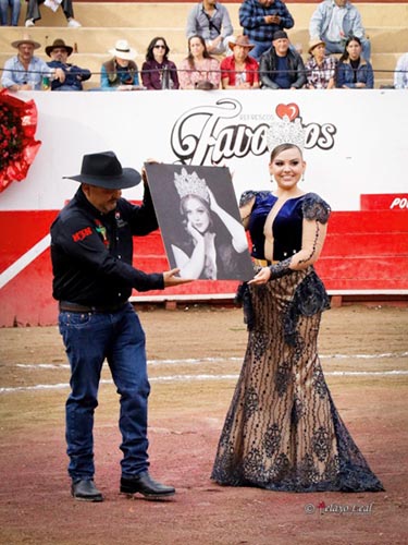 Kari SImn, reina del carnaval 2023