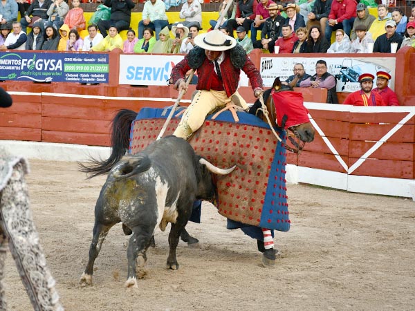 Empujando en el peto