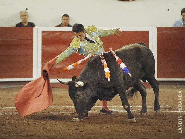 Faena variada que emocion