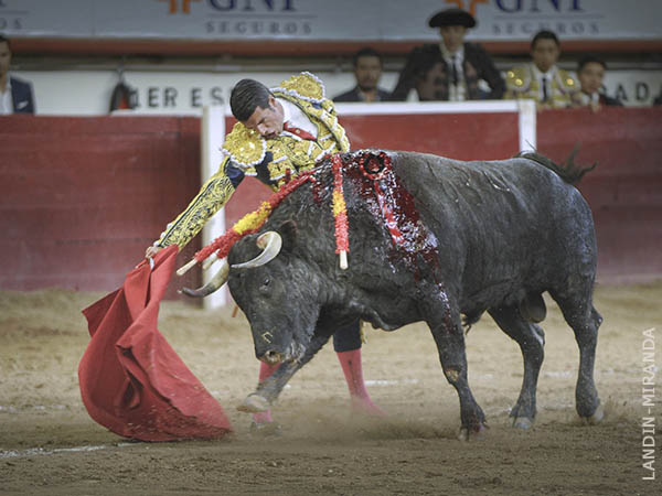 Emilio dej la puerta abierta