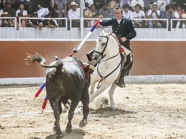 Quiebro sobre las rayas