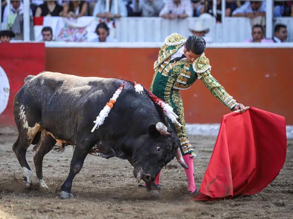 Las tandas por el izquierdo