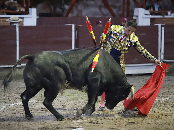 Corriendo la mano