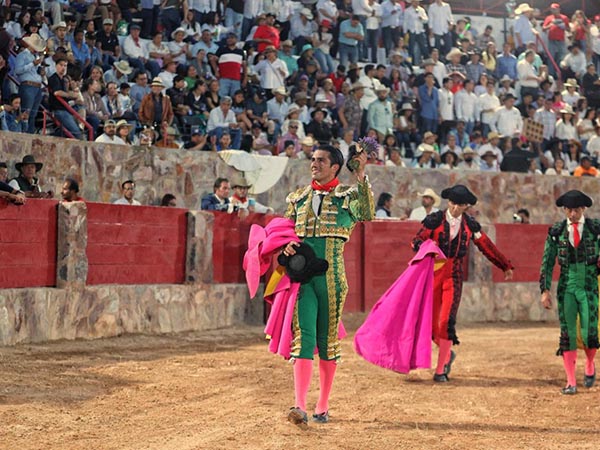 La primera, de tres