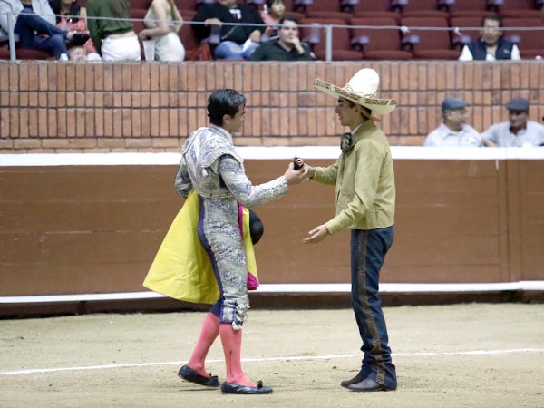 Una, a la espuerta