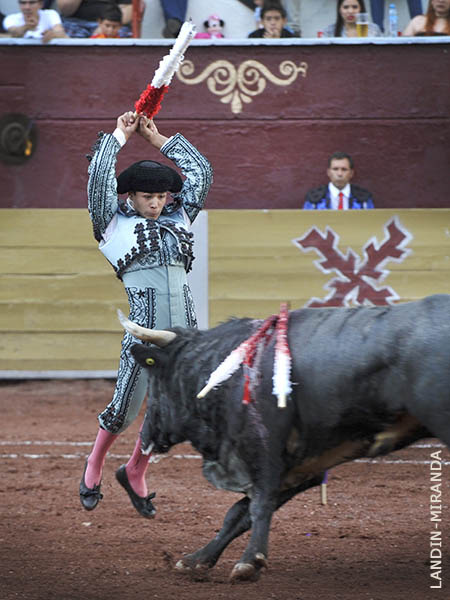 Kevin Garca... Cuatro salidas al tercio!