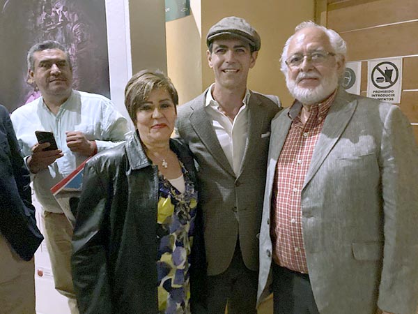 Arturo, con Lety y Juan Enrquez