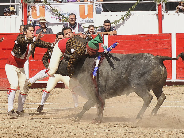 Gran pega de los Mazatlecos