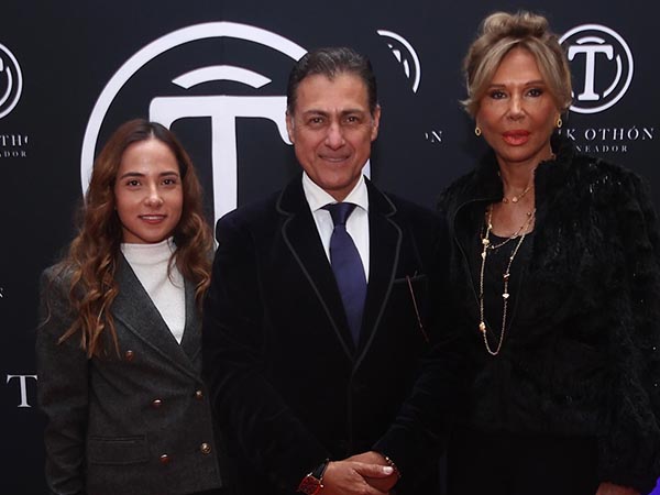 Paola, Teodoro y Tomasina