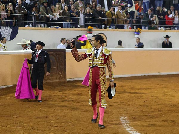 Una oreja de su segundo