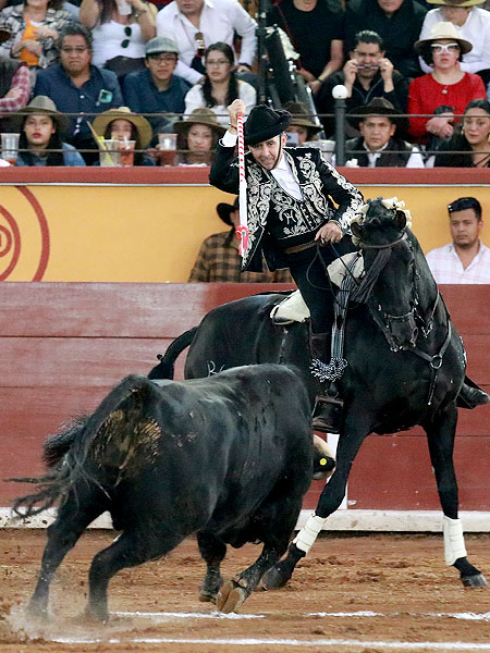 Pablo figura del toreo mundial