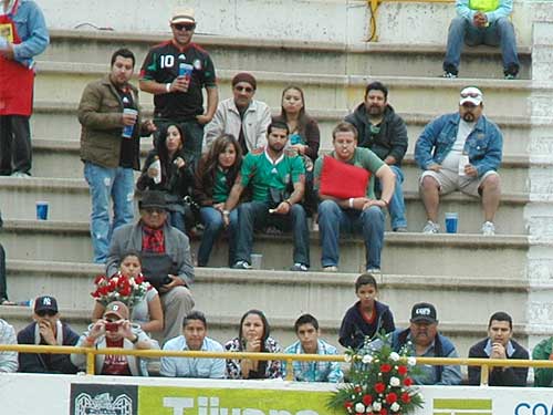 Tristes por el Tri (Tony Lares)