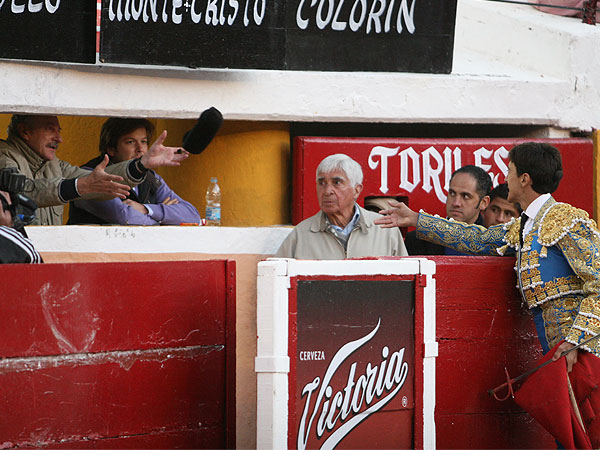 Brindis a German Mercado