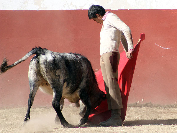 Eduardo Aguilar en las tres