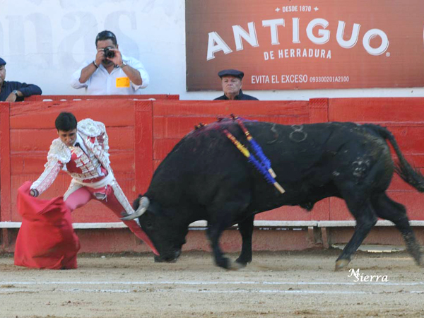 Le adelant la suerte