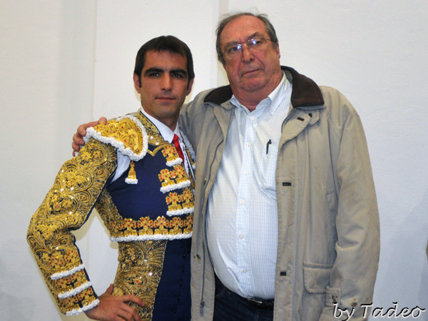 Juan Noriega con Macias