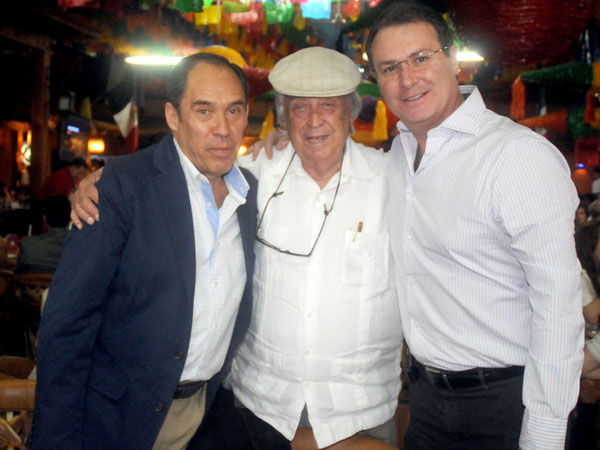 Alfredo Sahagn y sus amigos