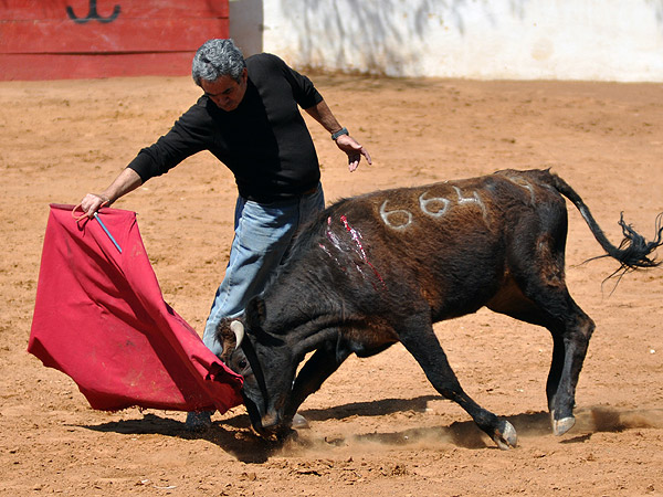 Largo derechazo