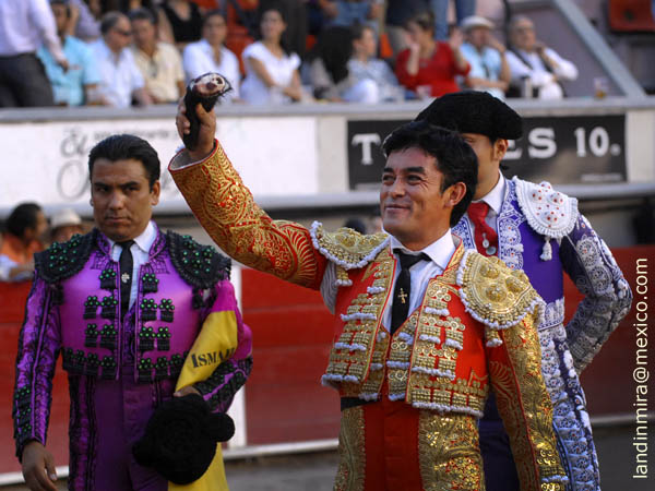 La nica oreja de la tarde